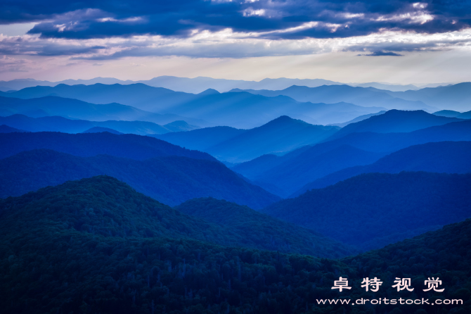 山视频素材：山的美丽与神秘