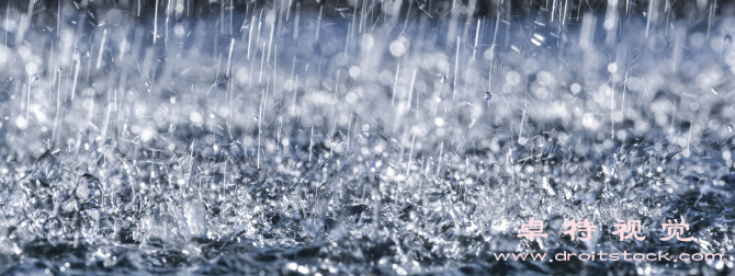 下雨图片素材：雨声中的诗意世界