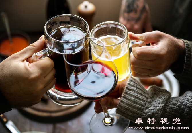 酒图片素材：饮酒文化的多彩世界