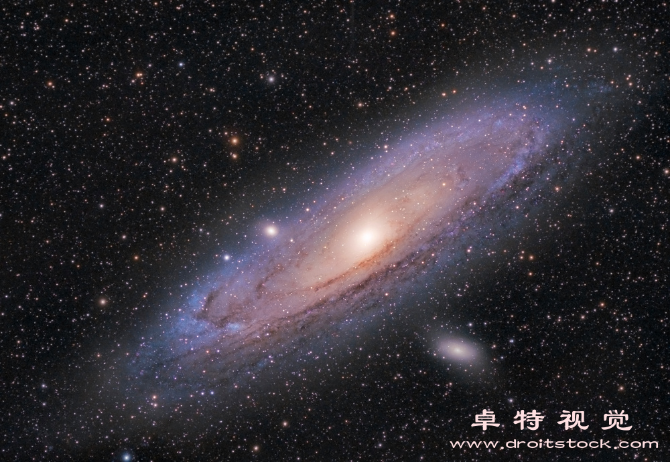 宇宙视频:探索宇宙的奥秘从黑洞到暗物质