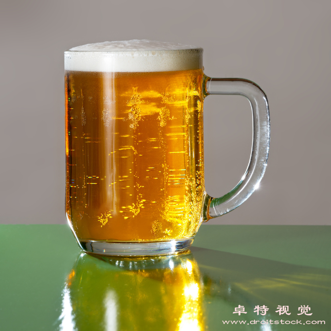 啤酒图片素材（从历史到文化探索啤酒的世界）