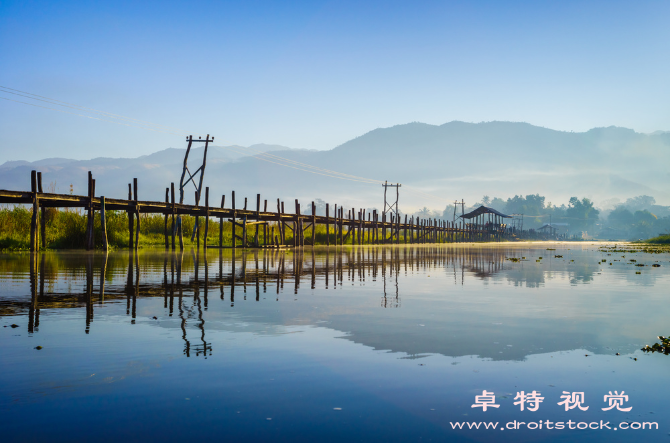 水乡视频素材（水乡风情探索中国古老的水文化达到太湖河畔）