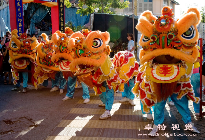 酒会图片素材（酒会品味佳酿尽情畅饮）