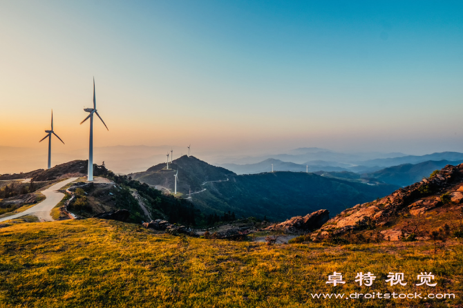 风车图片素材（风车的起源种类与应用）