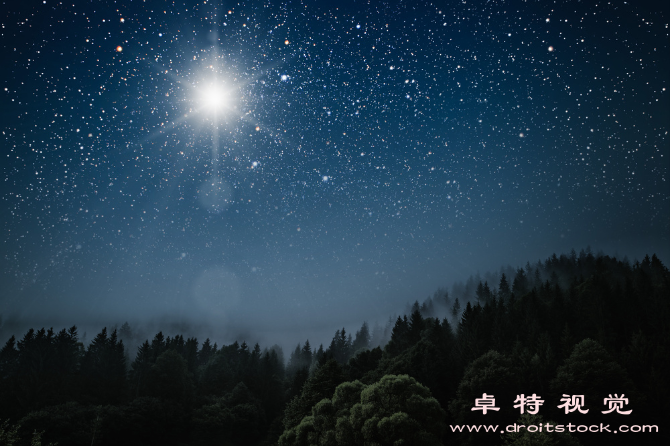 星辰视频素材（星光璀璨探索宇宙奥秘）