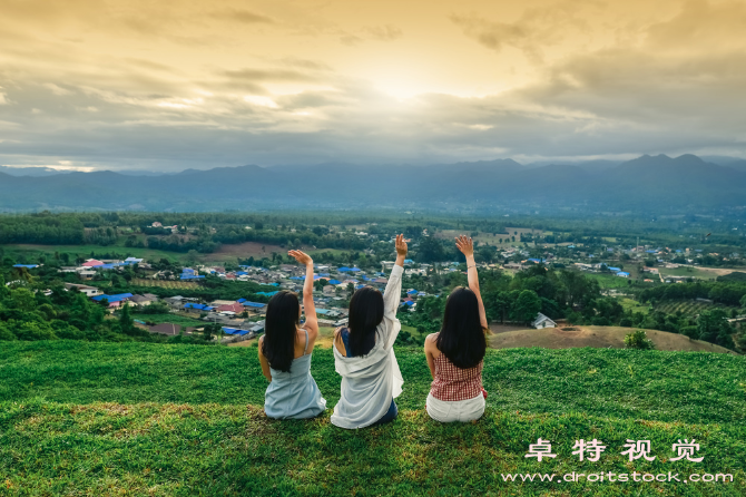 美丽乡村图片素材（美丽乡村绿色田园风光）