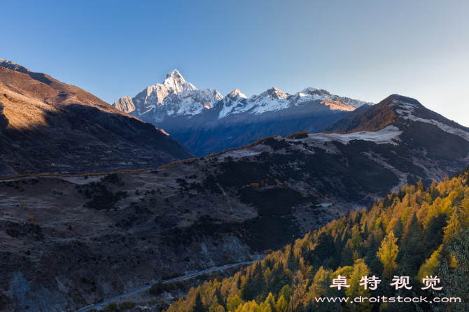 四姑娘山图片素材