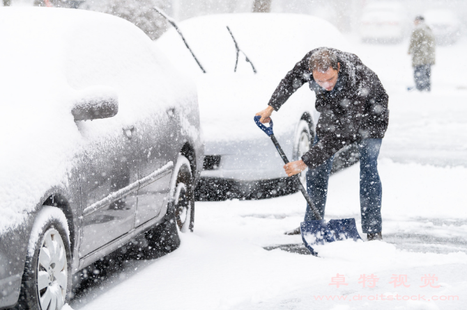 白雪皑皑宛如仙境的雪景世界