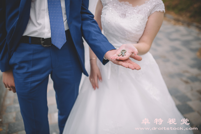 婚纱海报图片素材