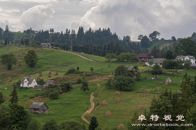 风景线稿图片素材