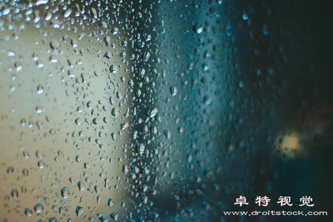 雨滴壁纸图片素材